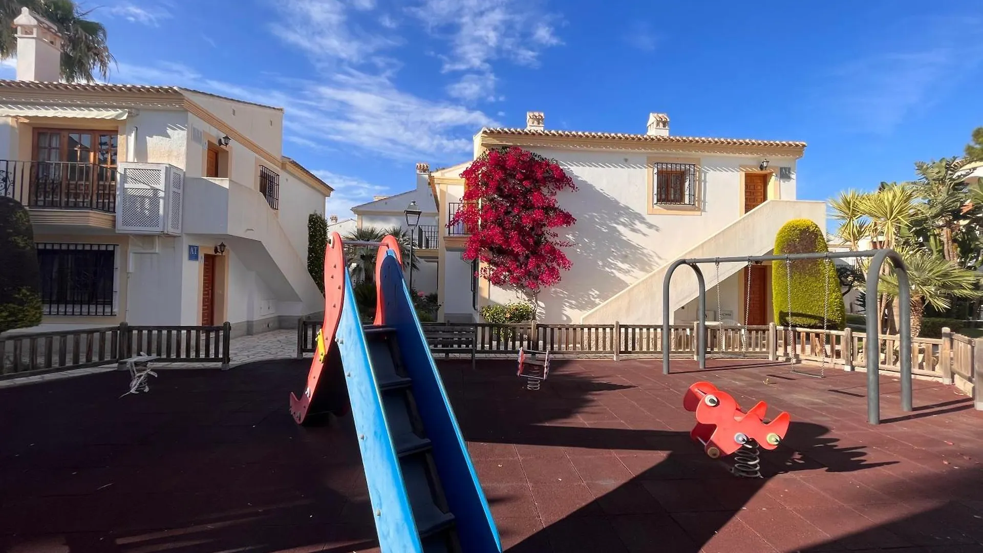 Apartamento Alhambra Vera Costa Con Piscina Abierta Todo El Ano Playas de Vera İspanya